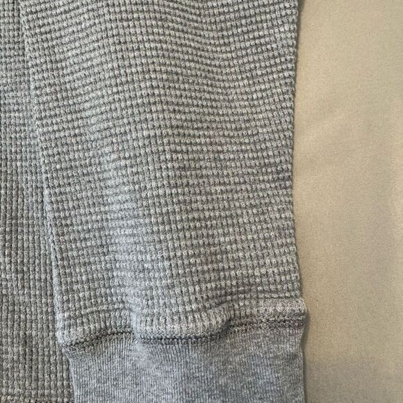 L.L. Bean Adult Thermal Henley Long Sleeve Sweater Gray Size Large 100% Cotton - Picture 3 of 9